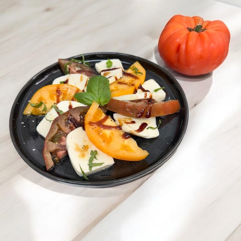 Delicious Cheese Pizza and More