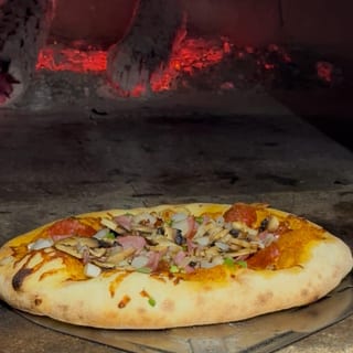Fusion Pizza (Supreme)