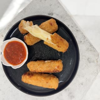 Mozzarella Sticks