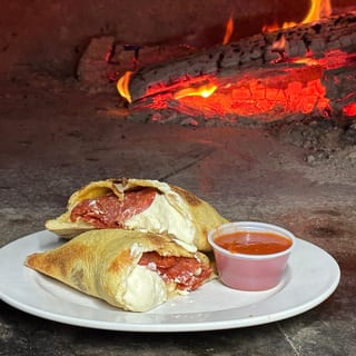 Classic Best Calzone (Pepperoni)