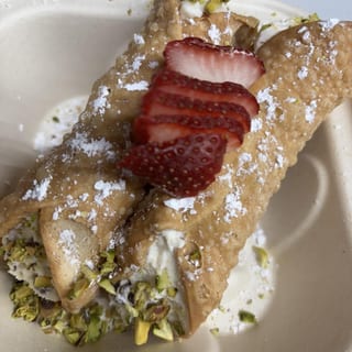 Sicilian Cannoli